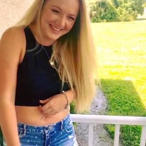 Meet your Posher, Brittany